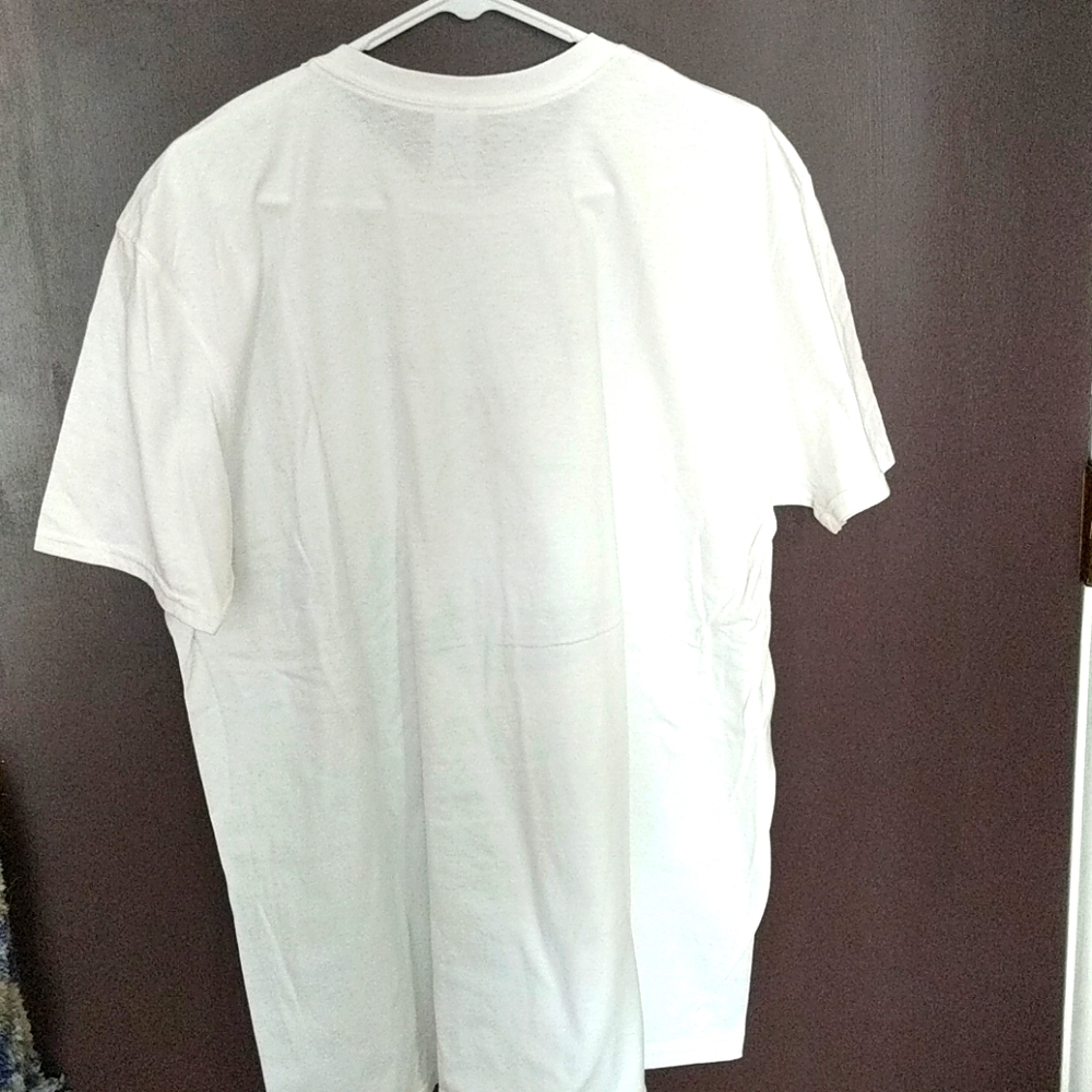 Gildan softstyle ladies tee. "We ALL have issues" - Picture 4 of 4
